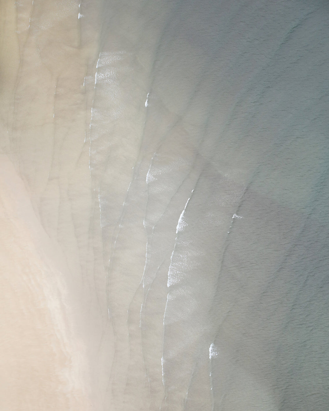 LAYER OF WAVES